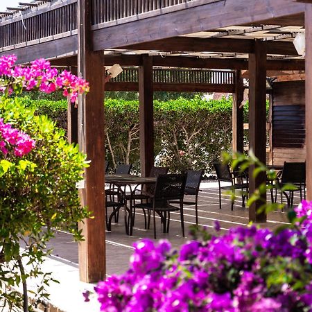 Abu Dabbab Lodge Exterior photo